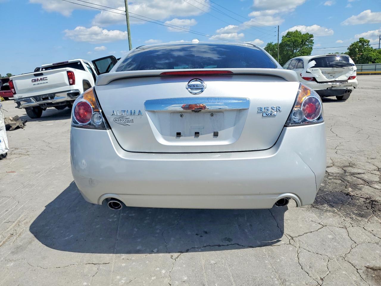 Nissan Altima Sr