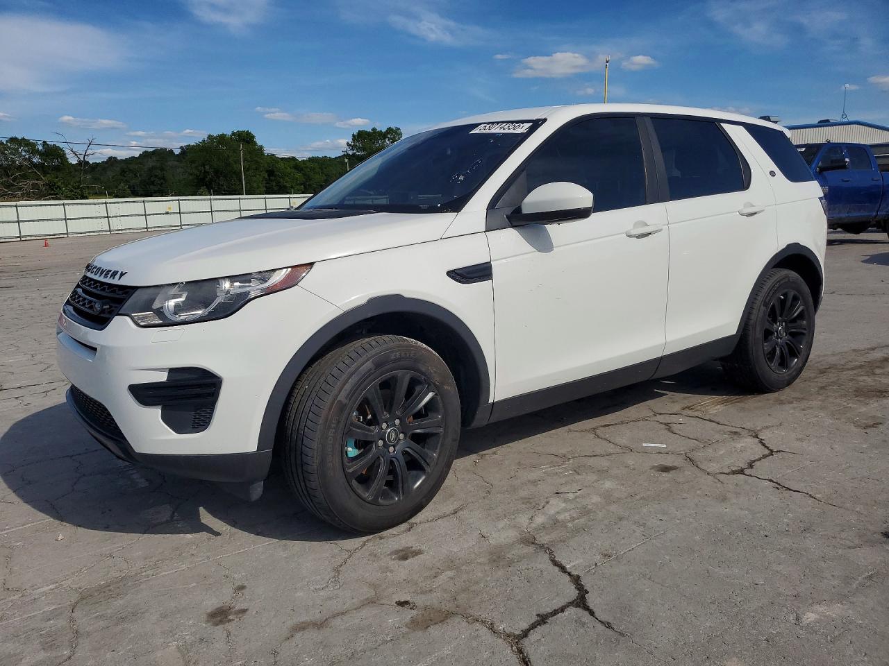 Salvage Land Rover Discovery Image