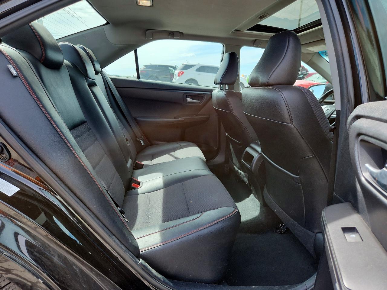 Toyota Camry Se