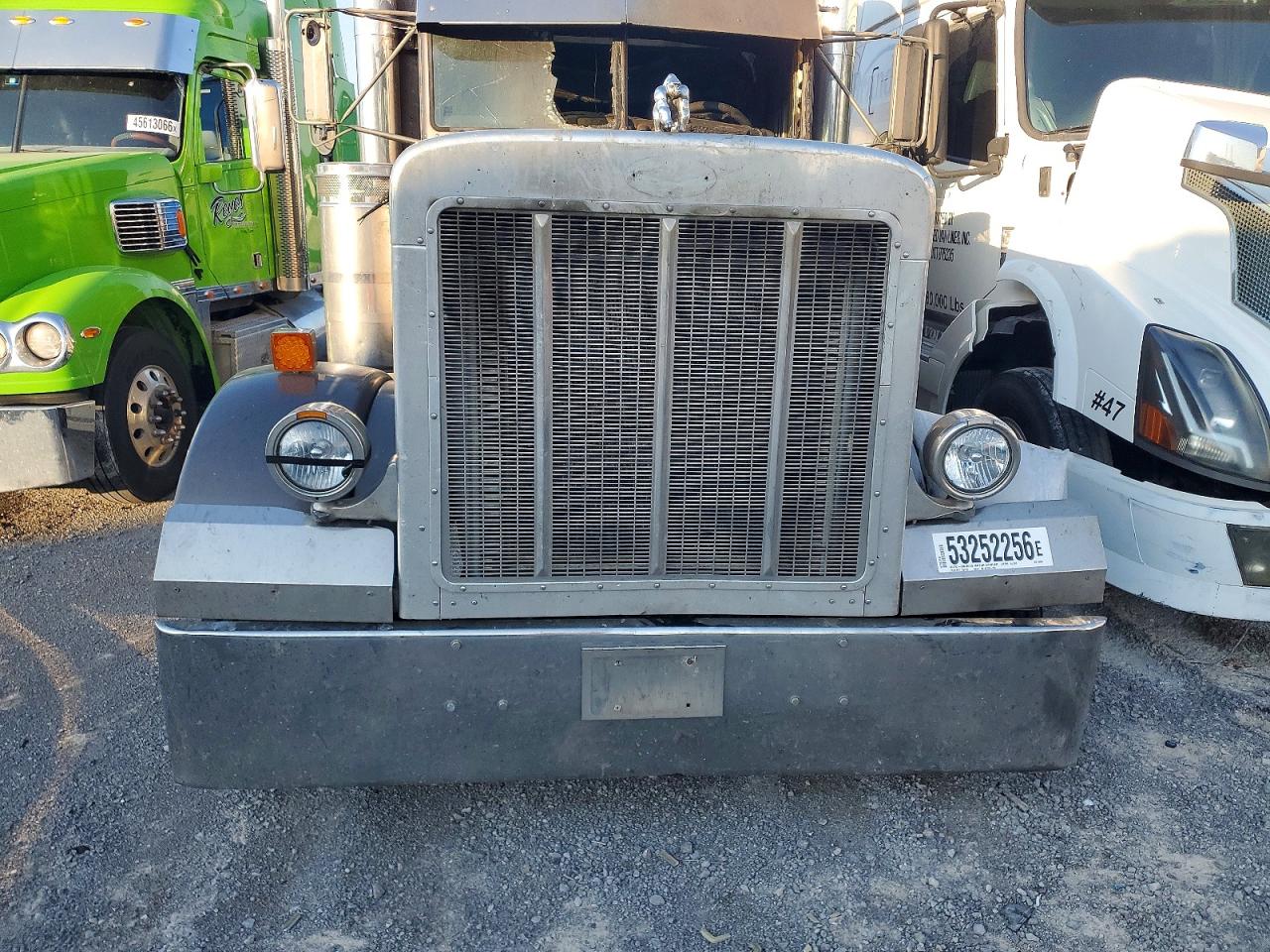 Peterbilt 379