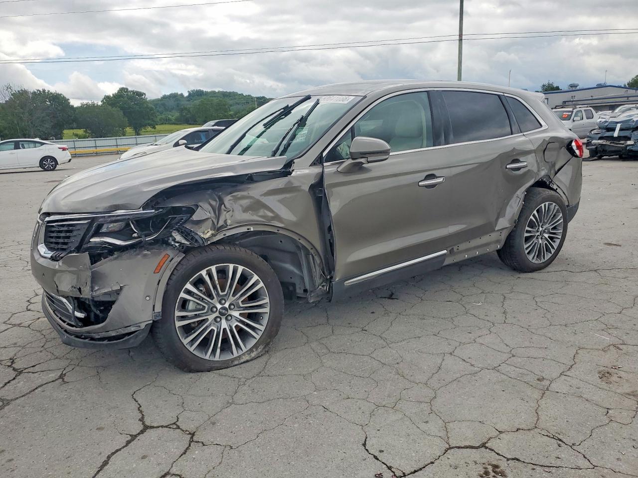 Salvage Lincoln MKX Image
