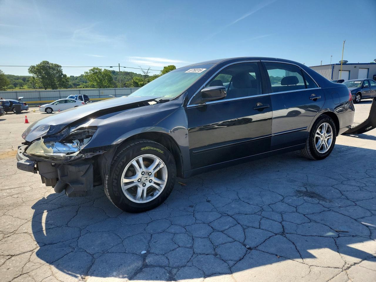 Salvage Honda Accord Image