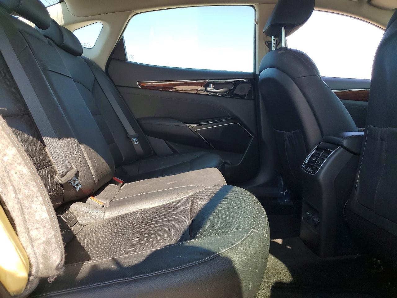 Kia Cadenza Premium