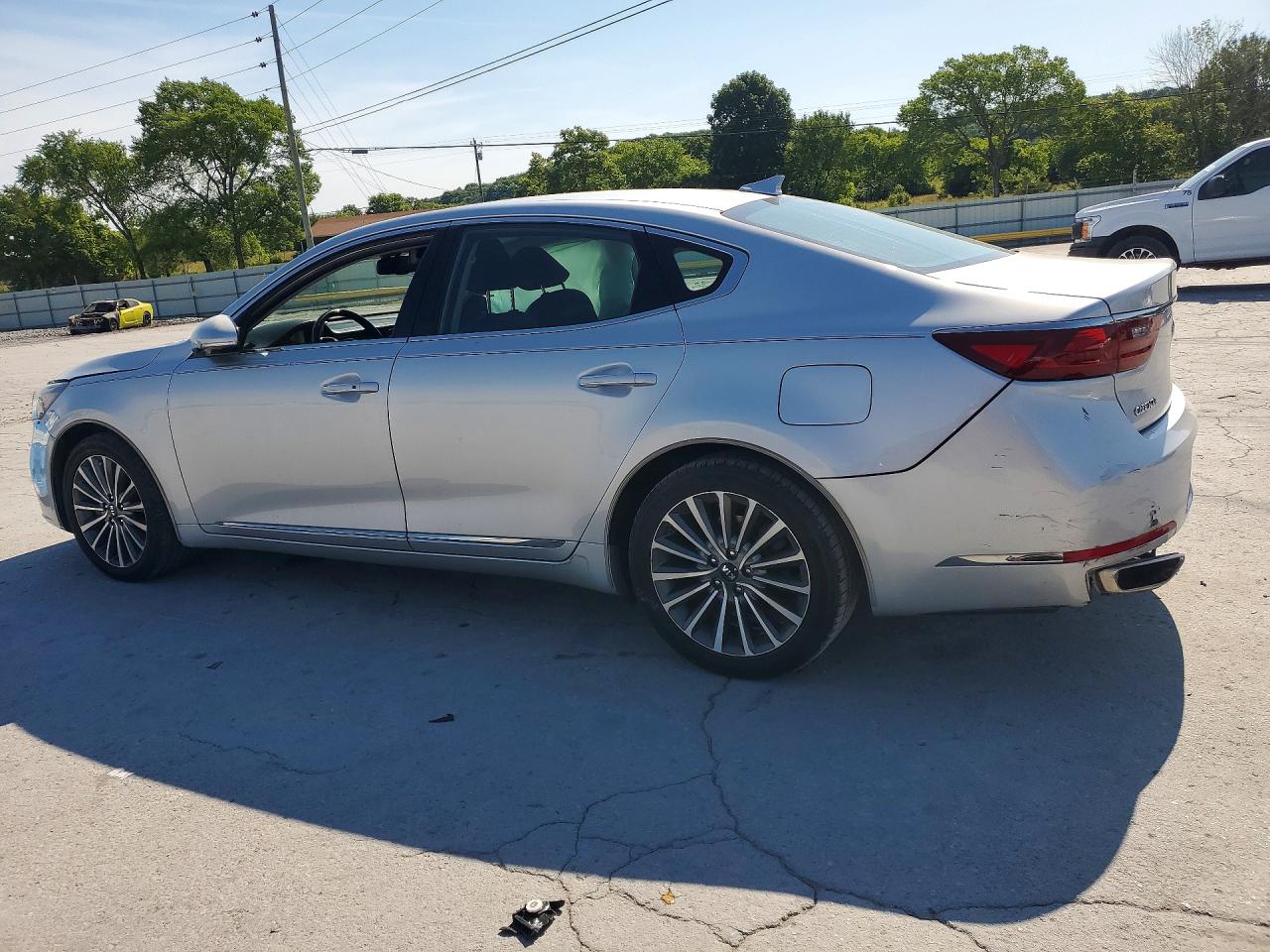 Kia Cadenza Premium