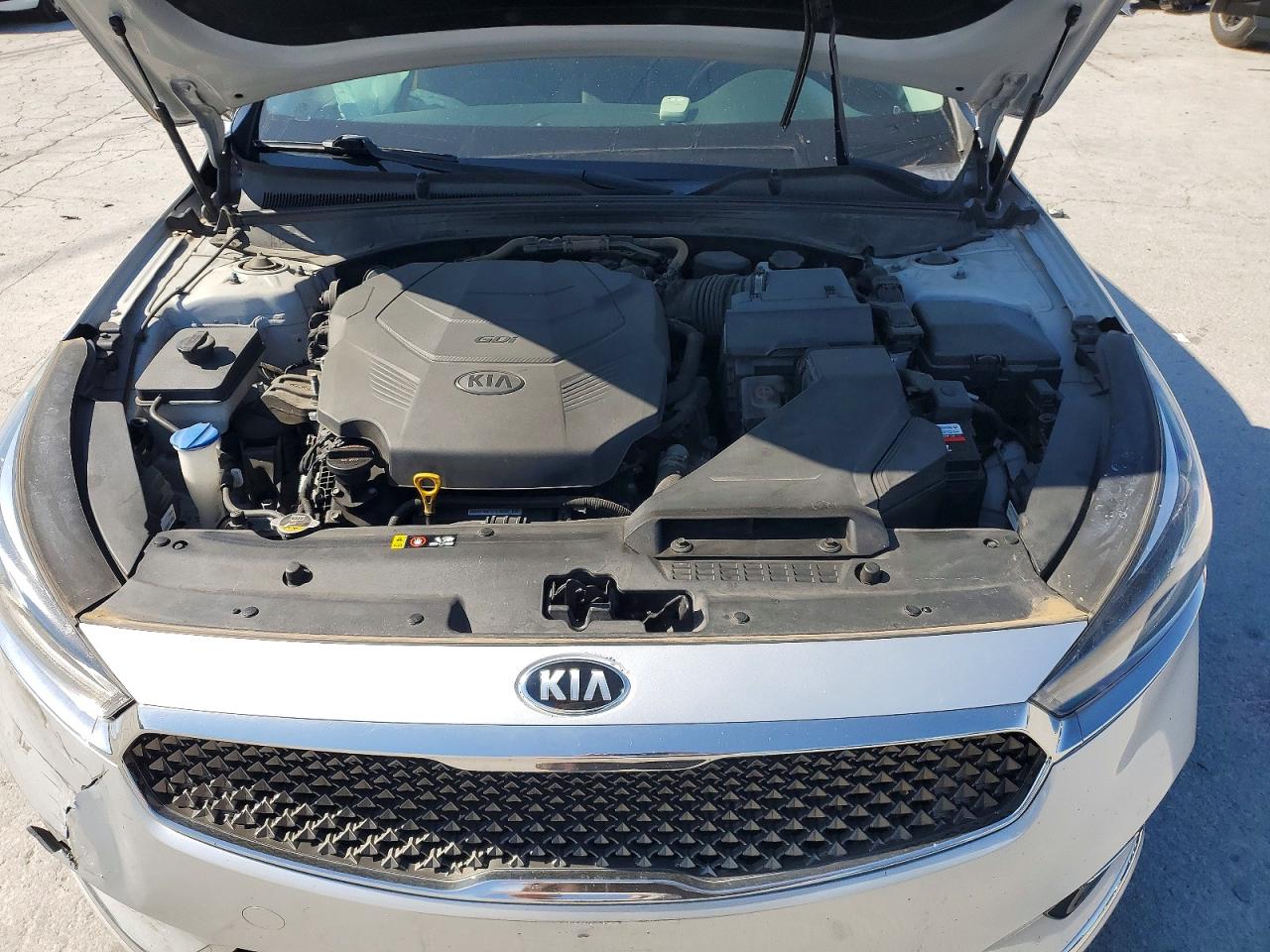Kia Cadenza Premium