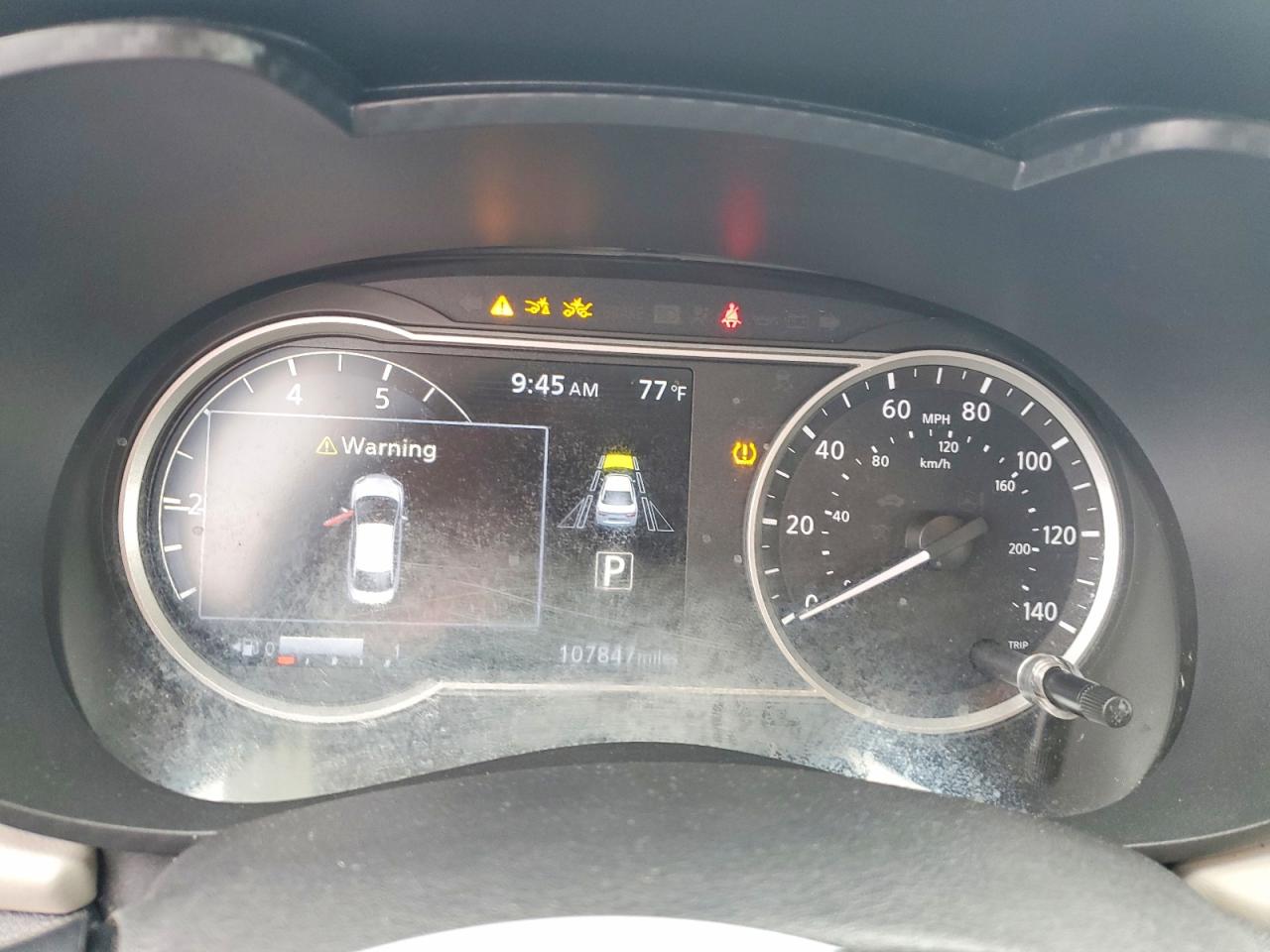 Nissan Versa Sv