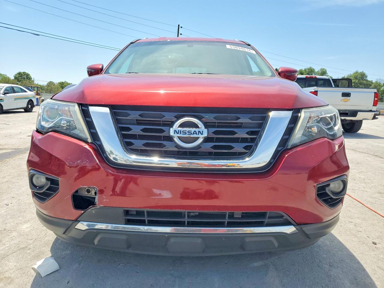 Nissan Pathfinder Sv