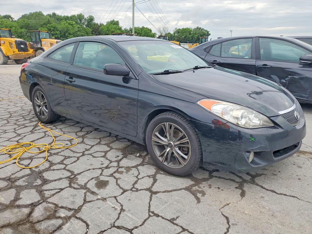 Toyota Camry Sle V6