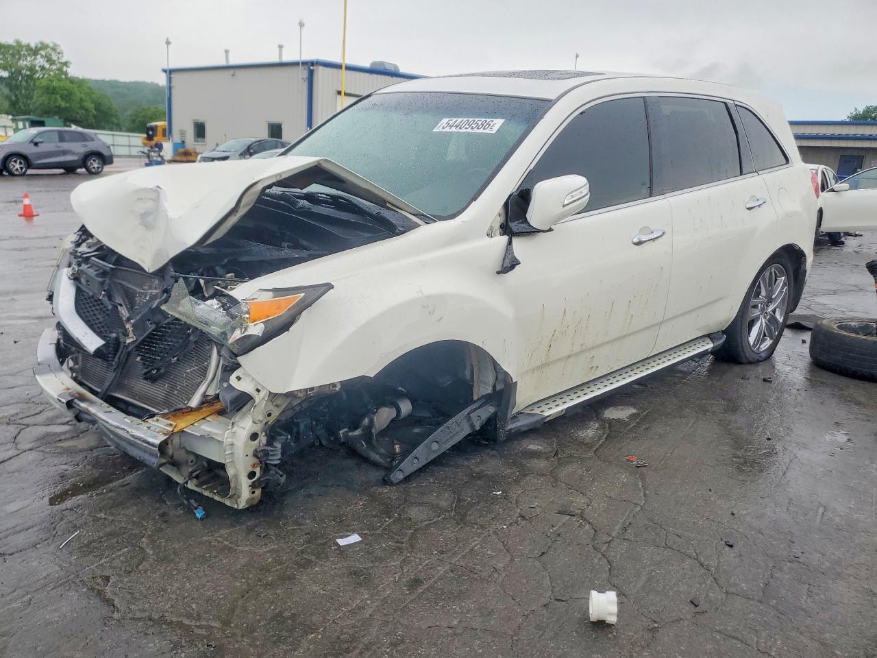 Salvage Acura MDX Image