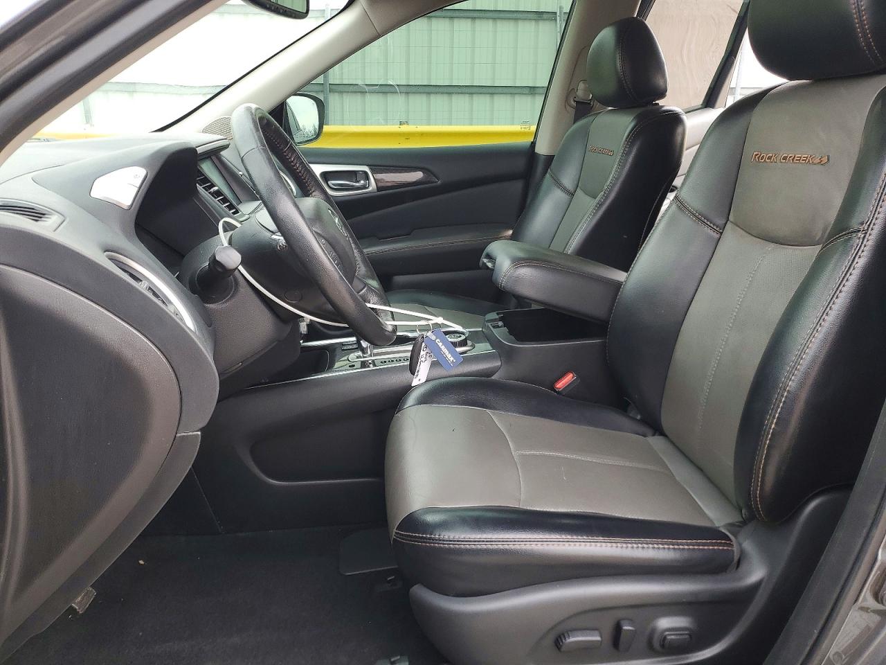 Nissan Pathfinder Sl