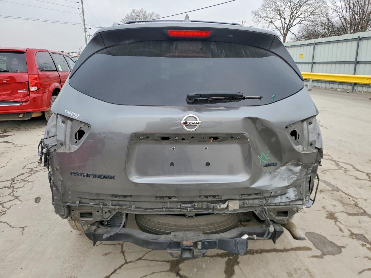 Nissan Pathfinder Sl