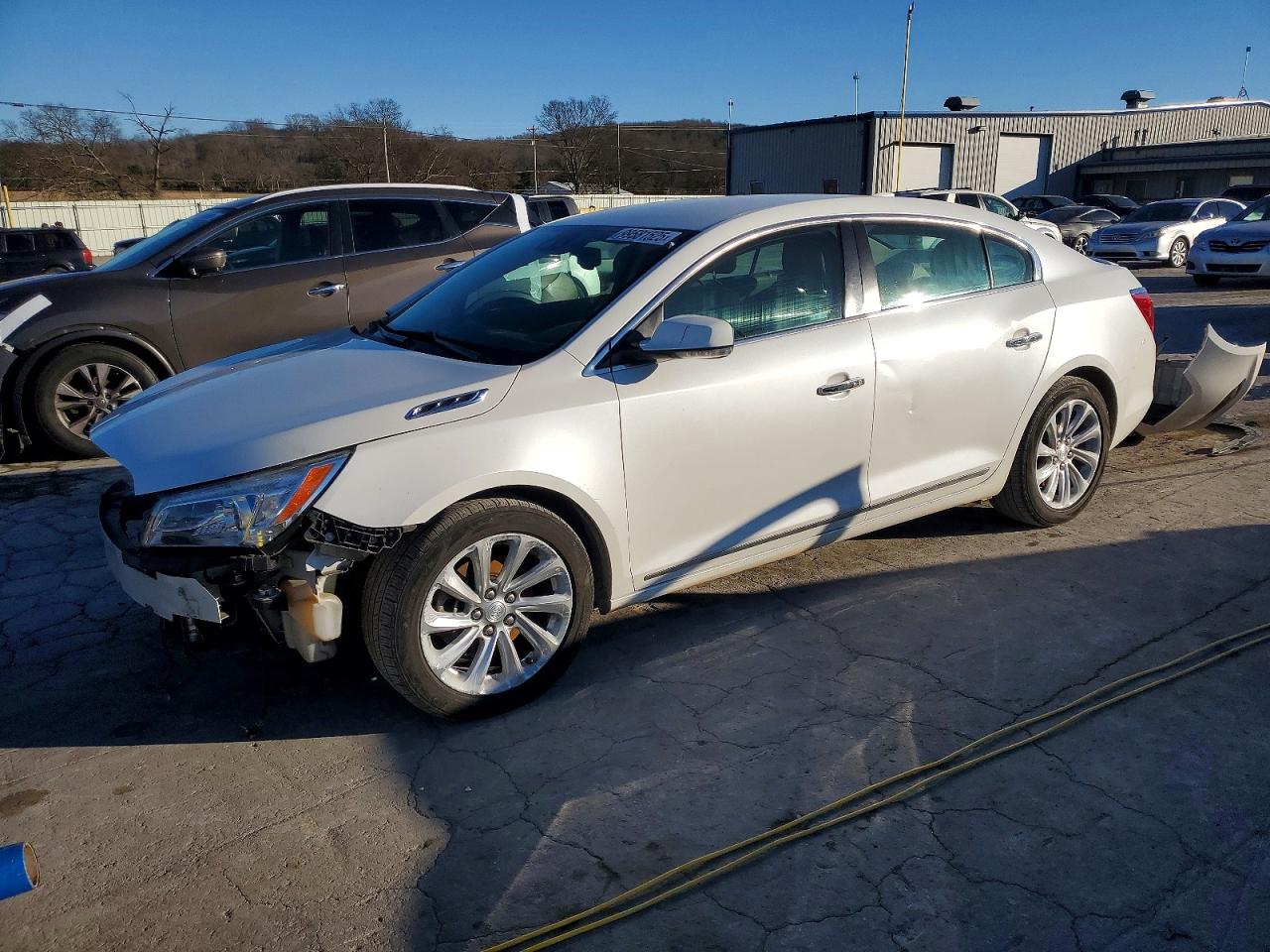 Salvage Buick LaCrosse Image