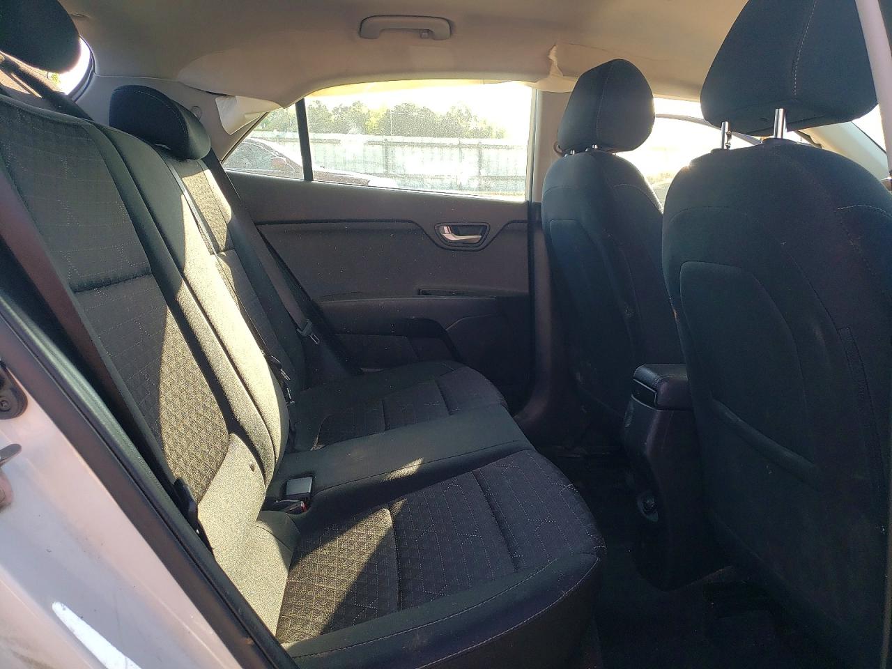 Kia Rio S
