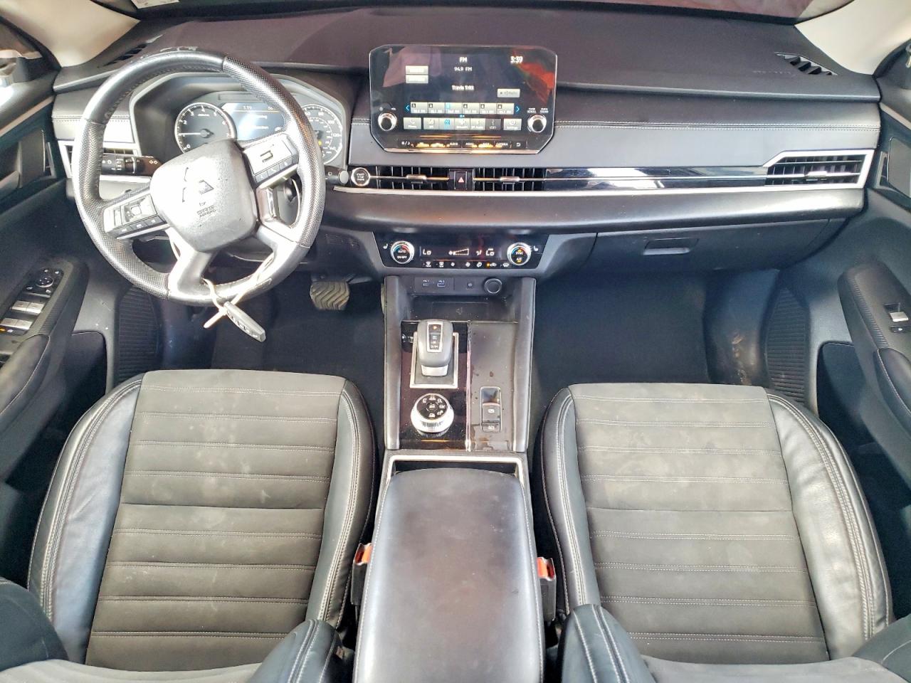Mitsubishi Outlander Se