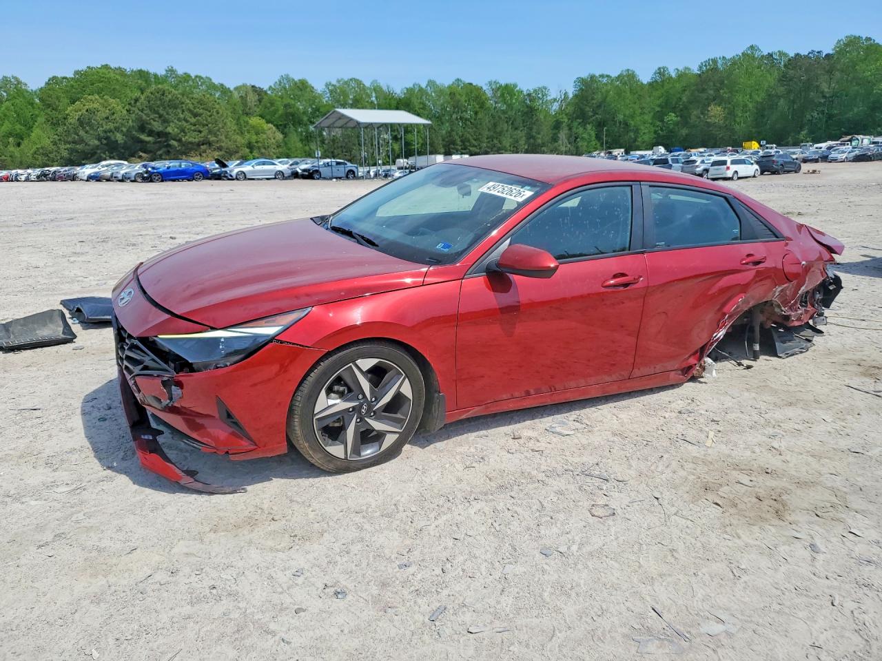Salvage Hyundai ELANTRA Image