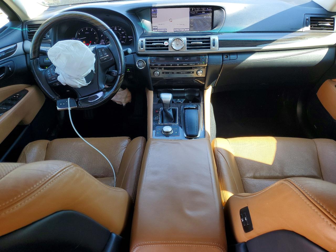 Lexus LS 460