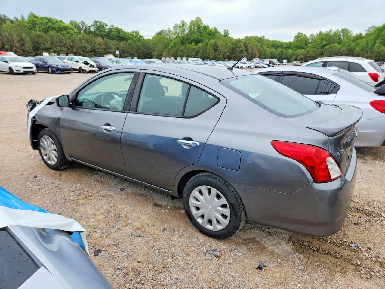 Nissan Versa Sv