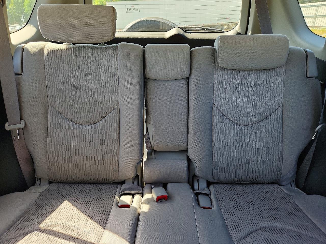 Toyota RAV4 Base