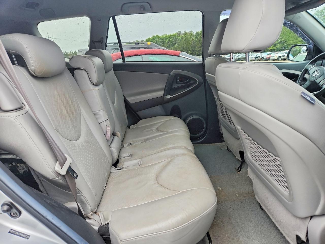 Toyota RAV4 Limited
