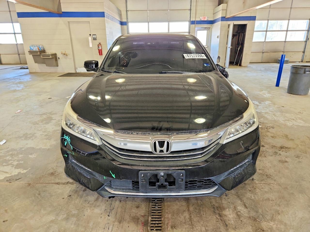 Honda Accord Touring