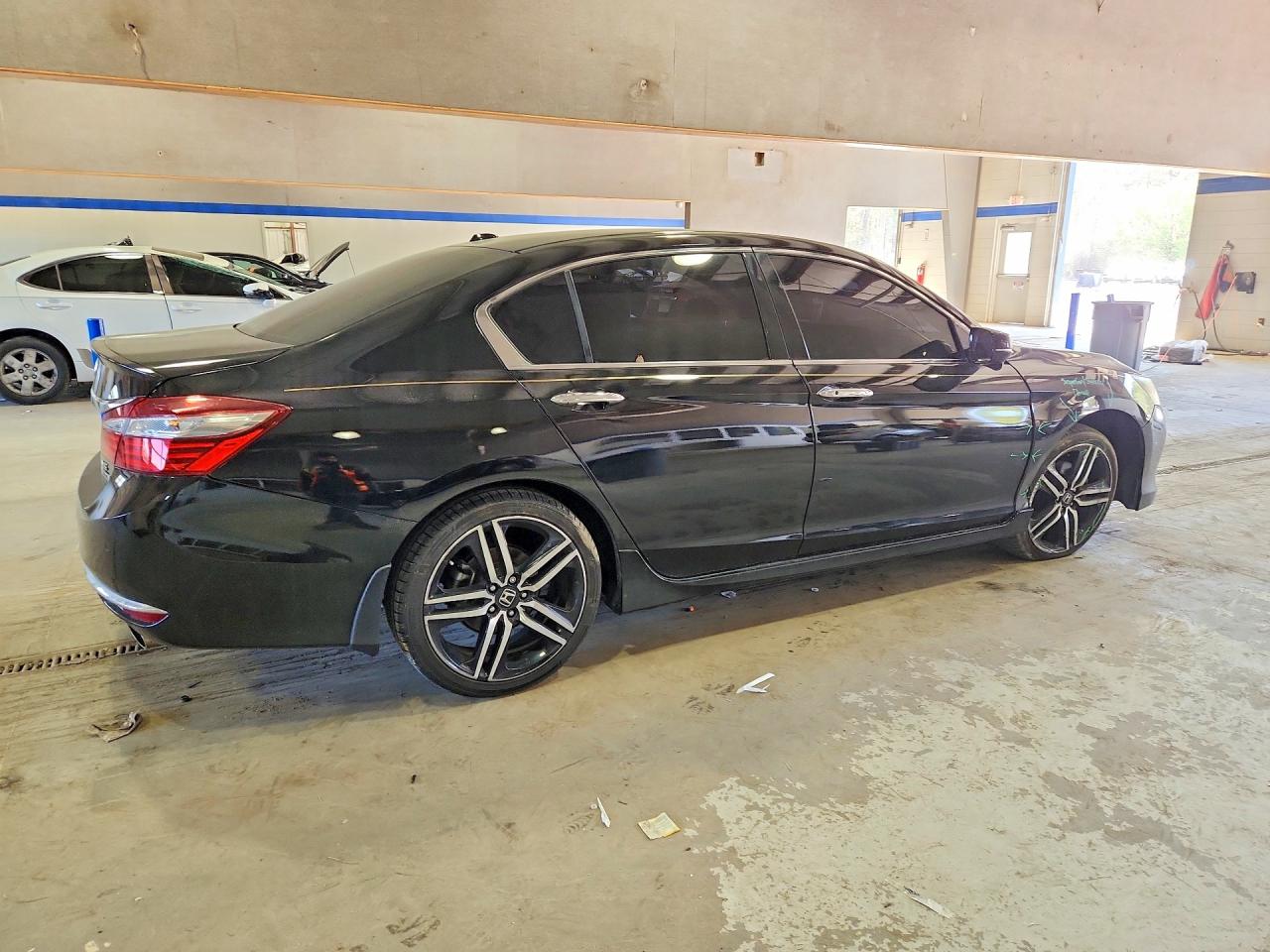 Honda Accord Touring