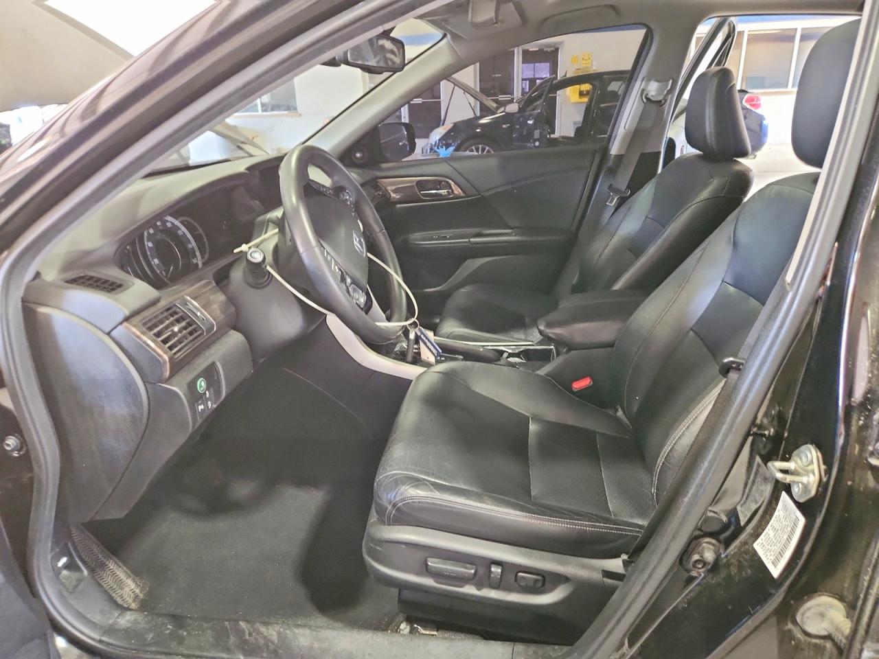 Honda Accord Touring