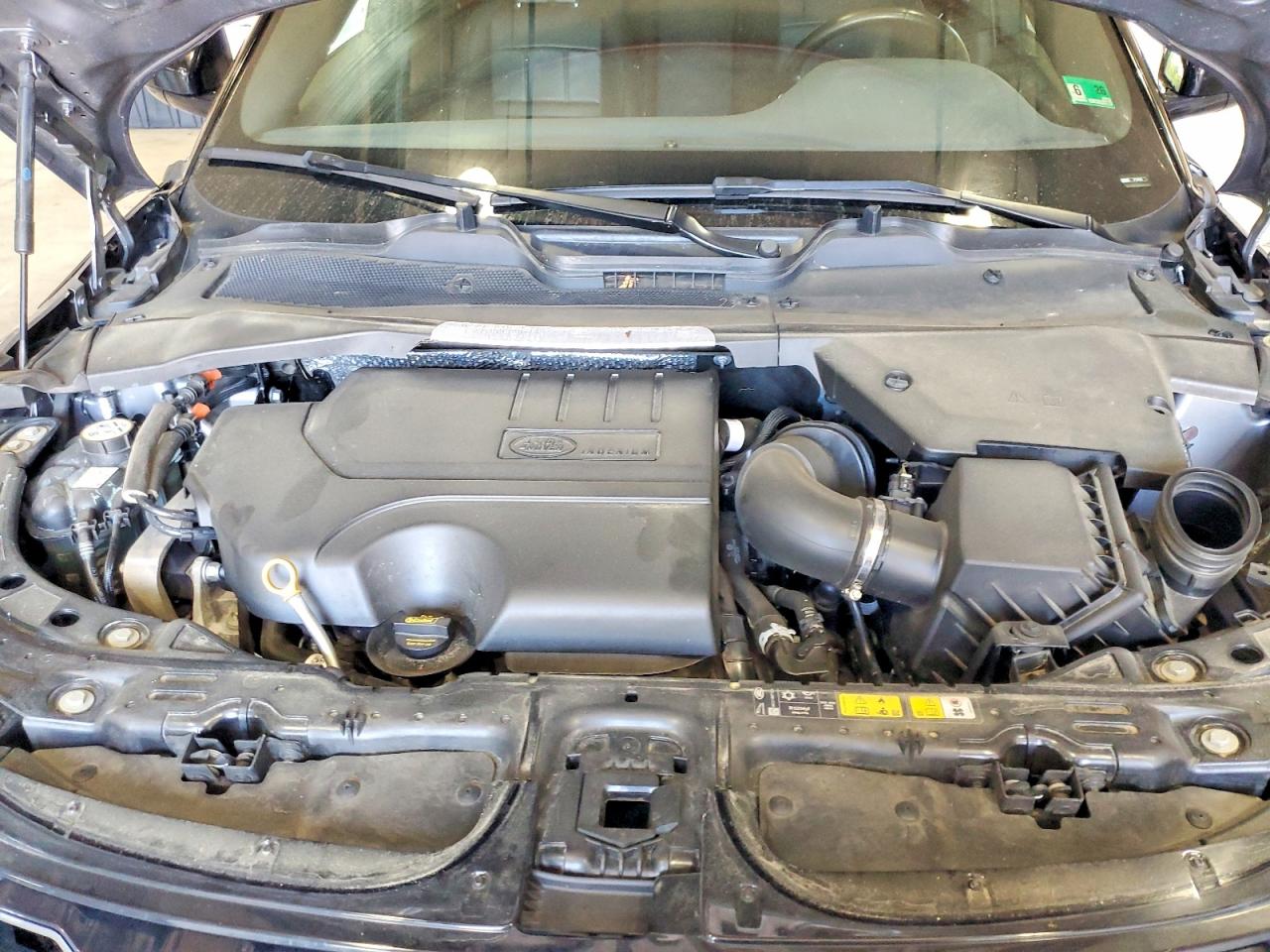 Land Rover Range Rover R-dynamic S