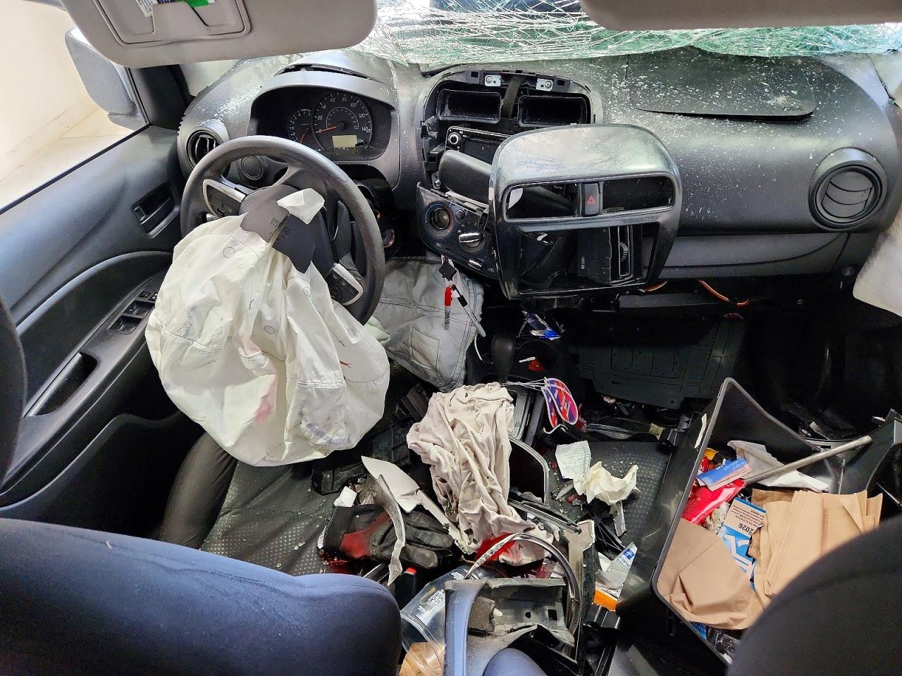Mitsubishi Mirage G4 Es