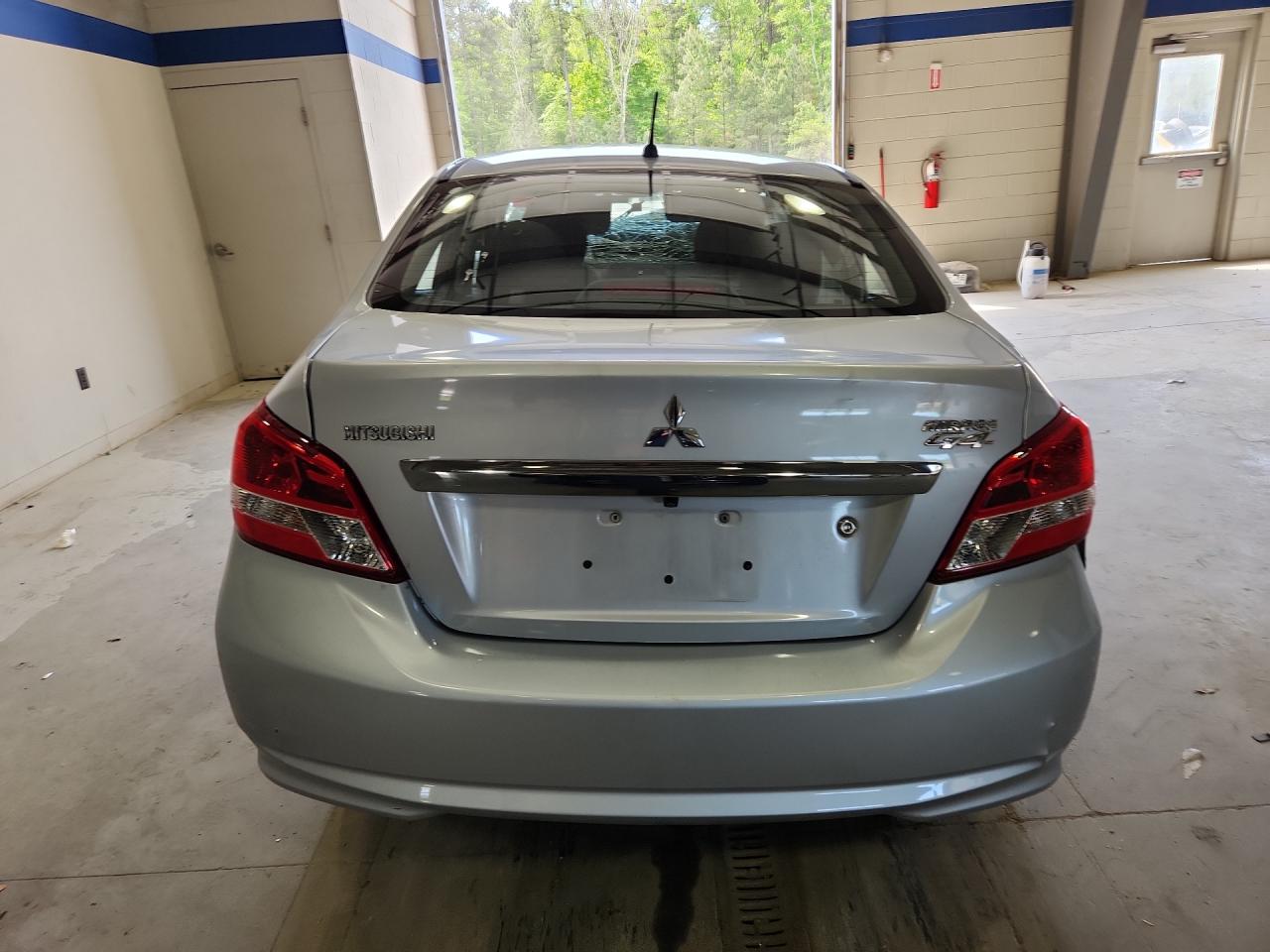 Mitsubishi Mirage G4 Es