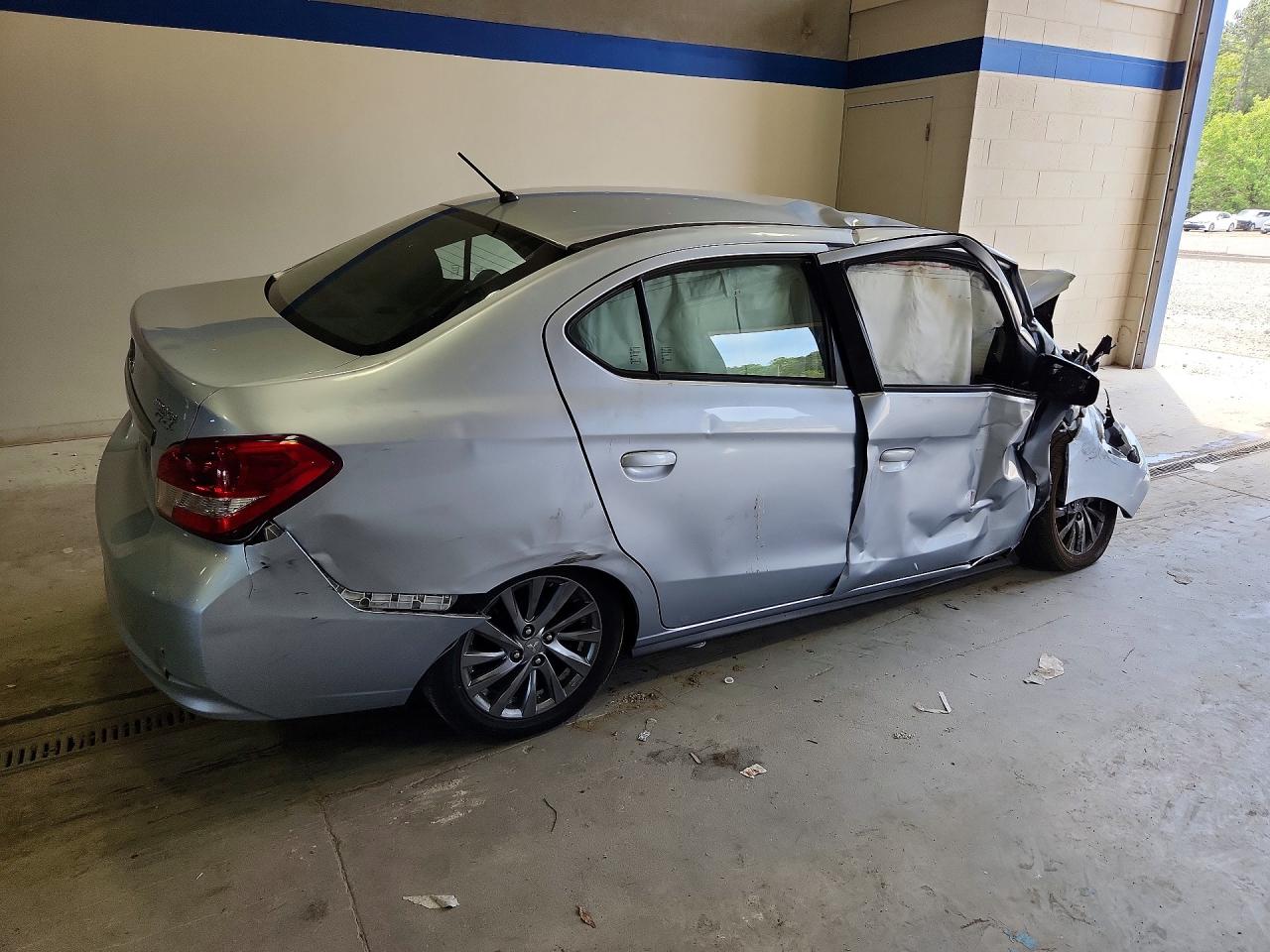 Mitsubishi Mirage G4 Es