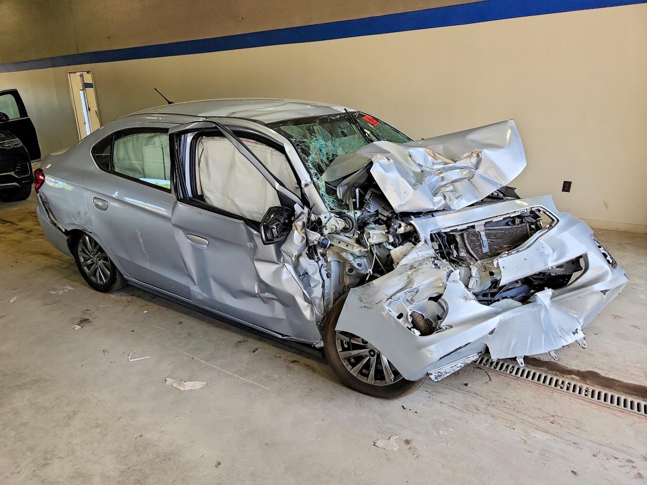 Mitsubishi Mirage G4 Es