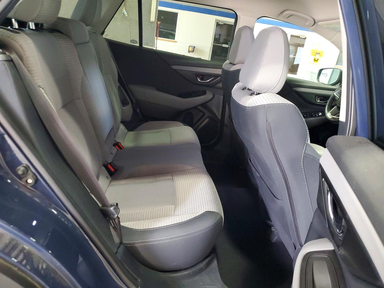 Subaru Outback Premium
