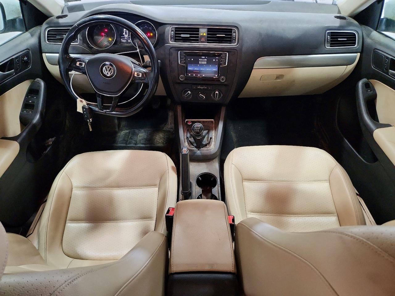 Volkswagen Jetta Se