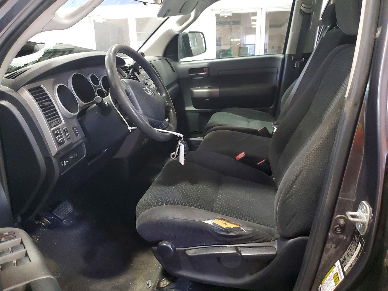 Toyota Tundra Double Cab Sr5