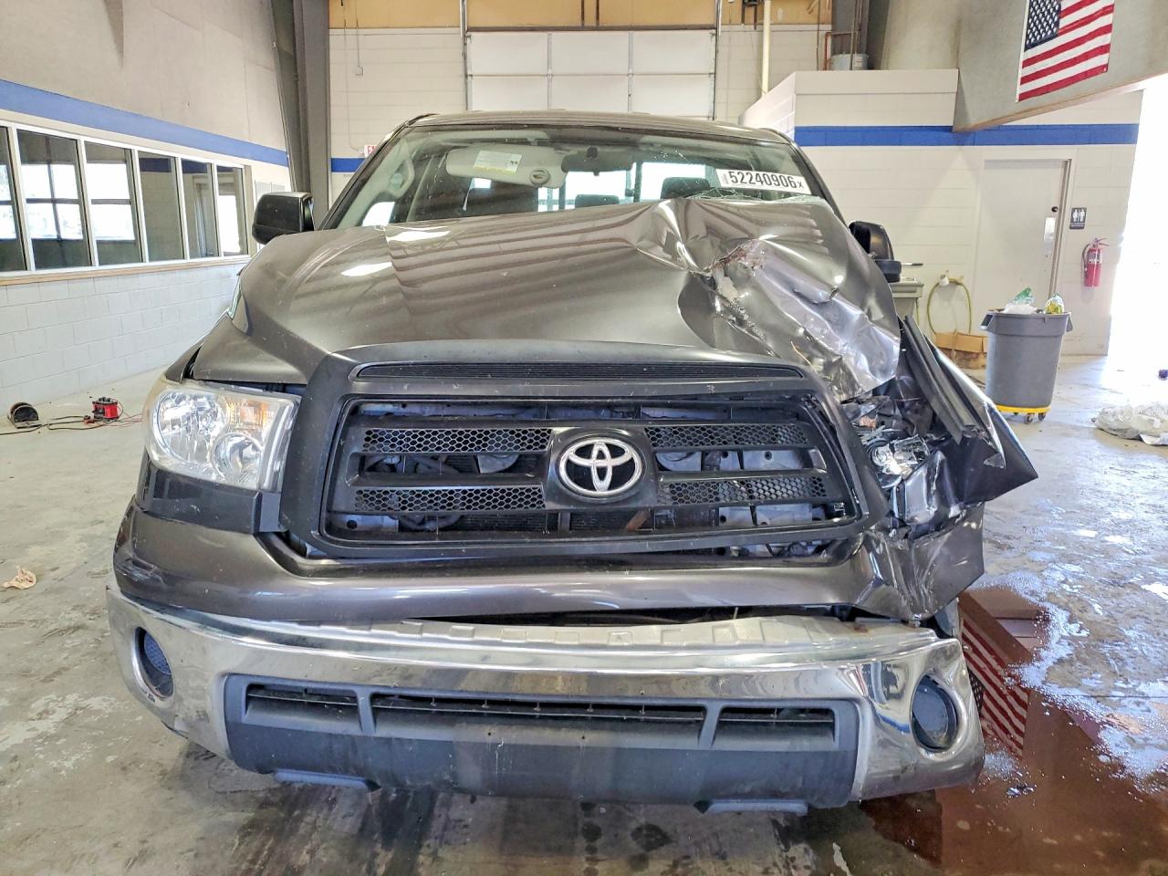 Toyota Tundra Double Cab Sr5