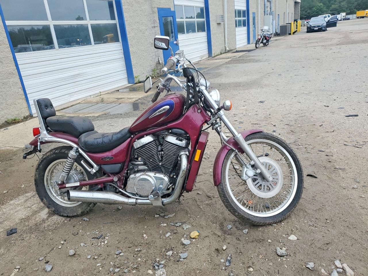 Salvage Suzuki Cycle Vs Image