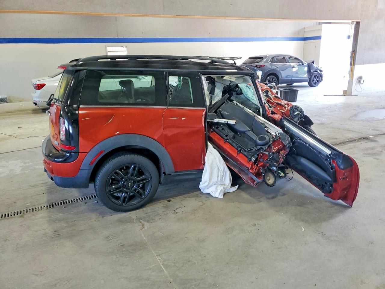 MINI Cooper Clubman
