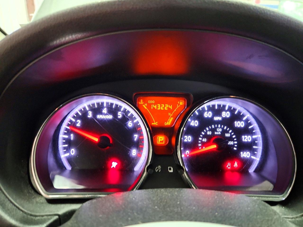 Nissan Versa 1.6 S