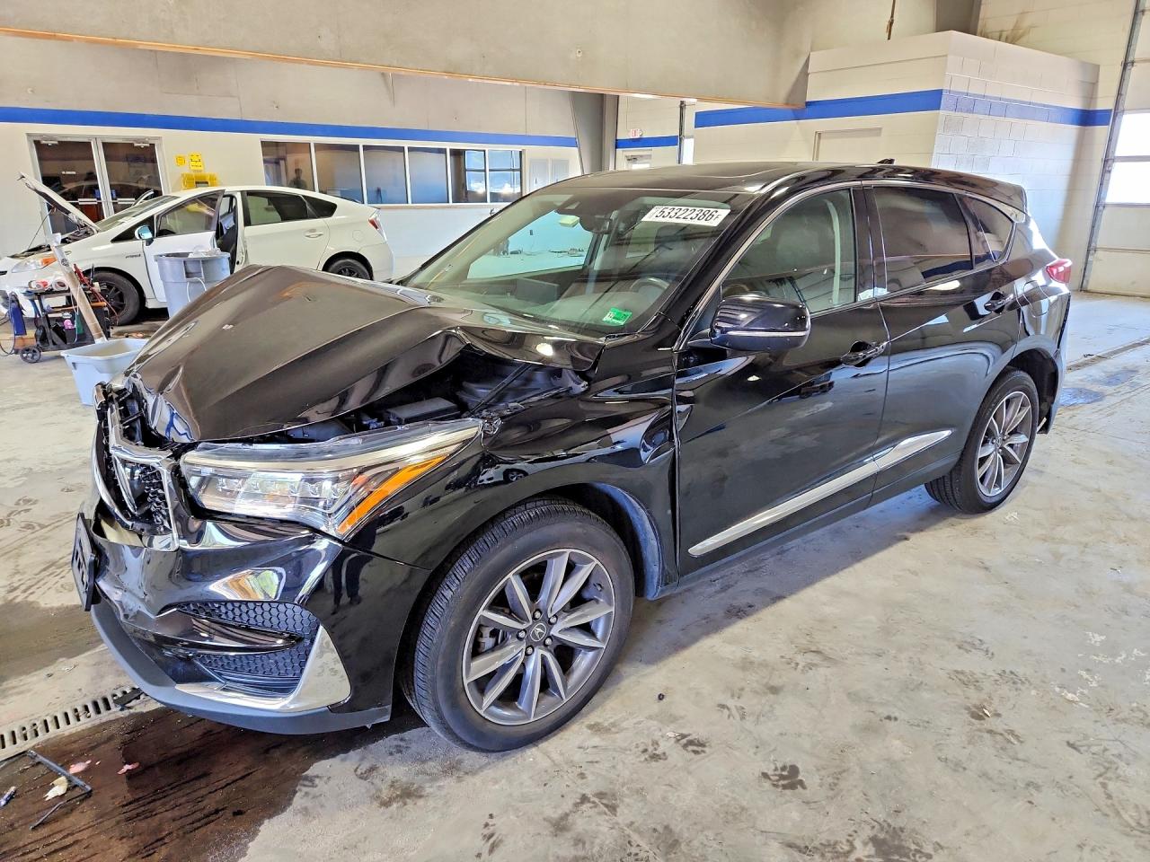 Salvage Acura RDX Image