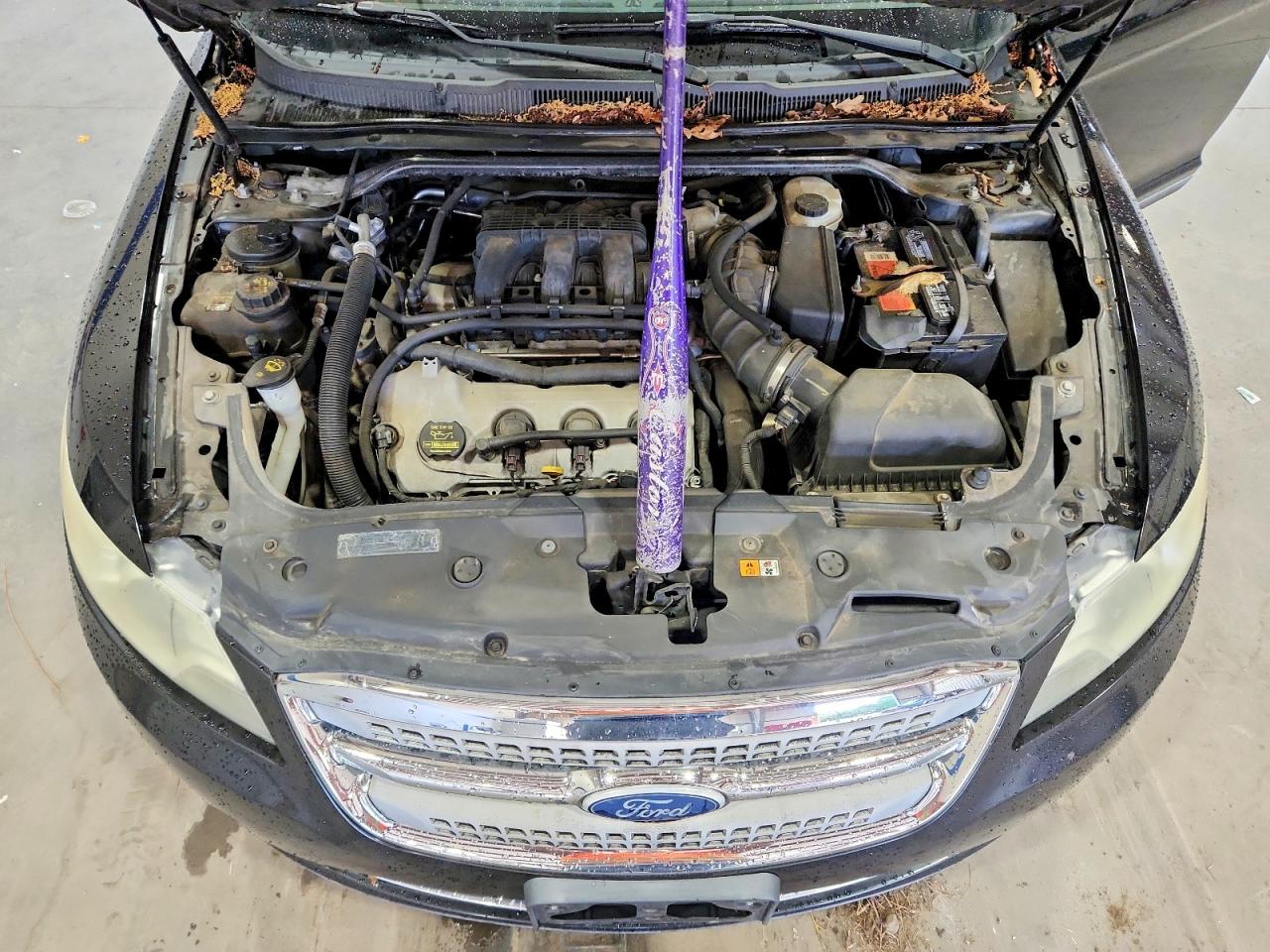 Ford Taurus Limited