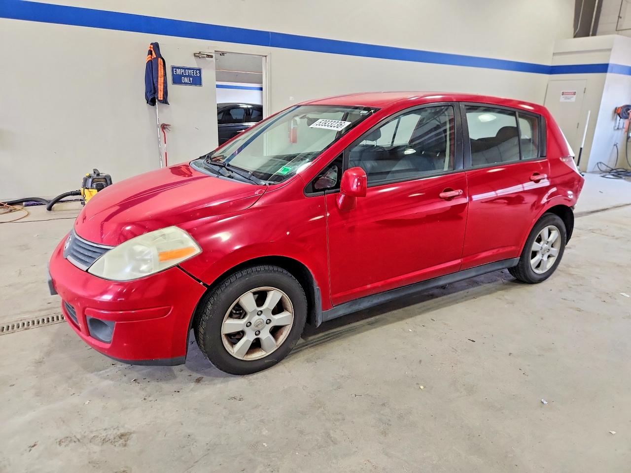 Salvage Nissan Versa Image
