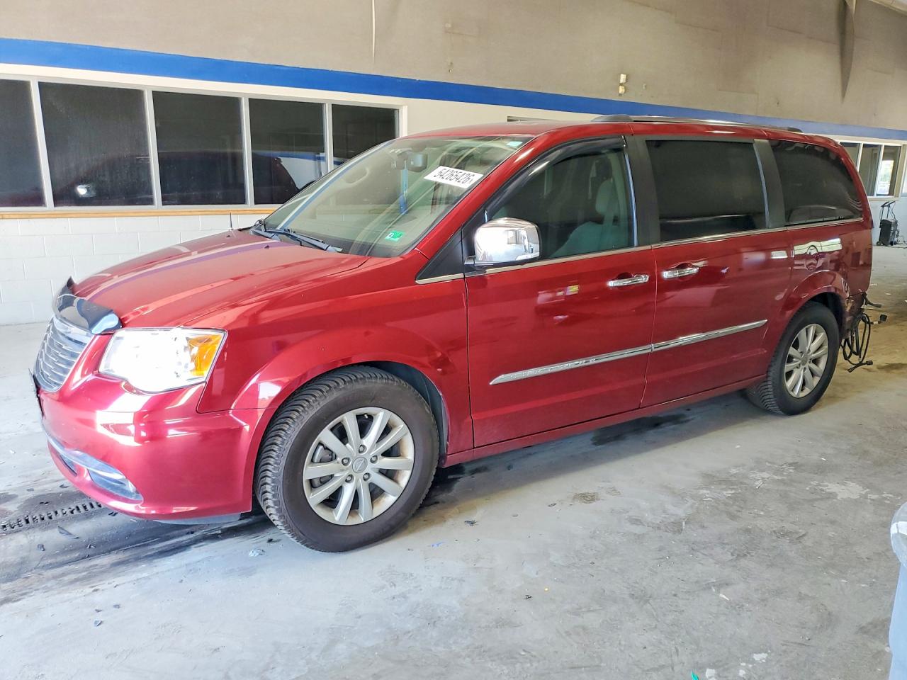 Salvage Chrysler Minivan Image