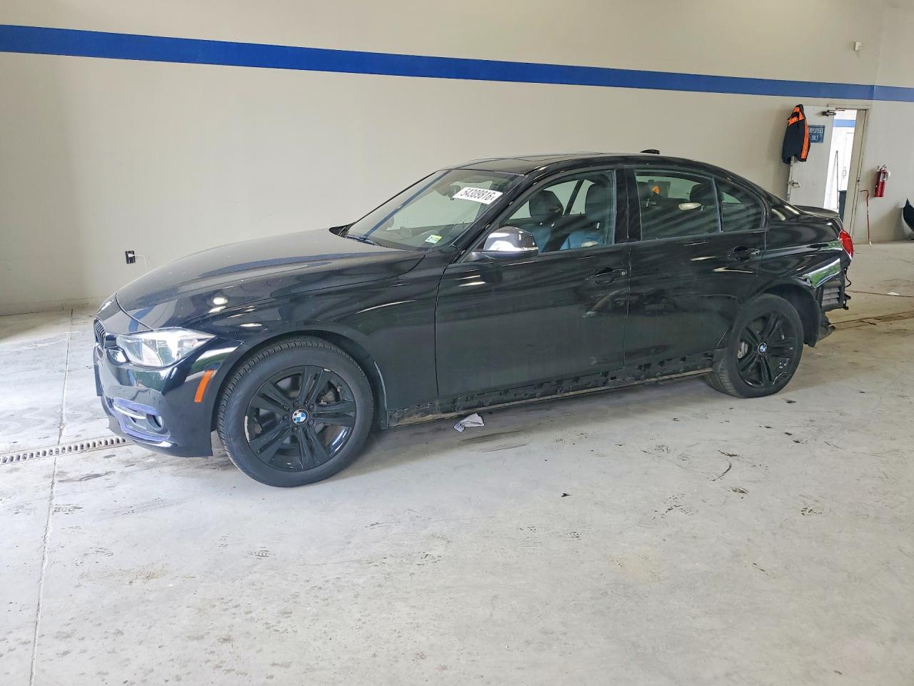 Salvage BMW 3 Series Image