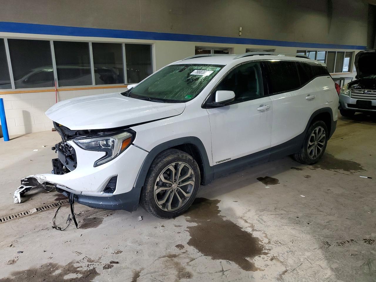 Salvage GMC Terrain Image