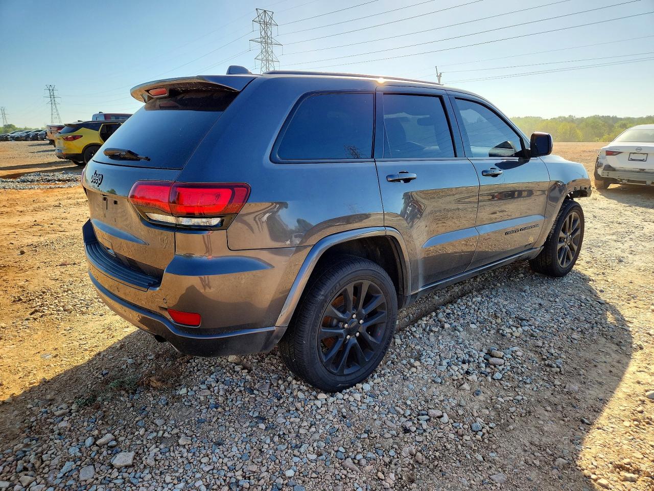 Jeep Grand Cherokee Laredo