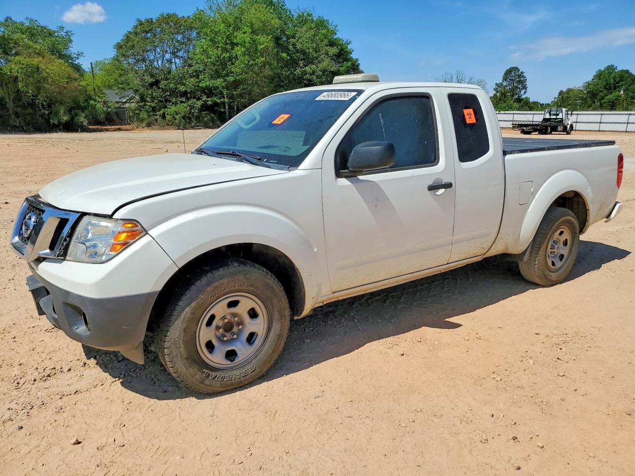 Salvage Nissan Frontier Image