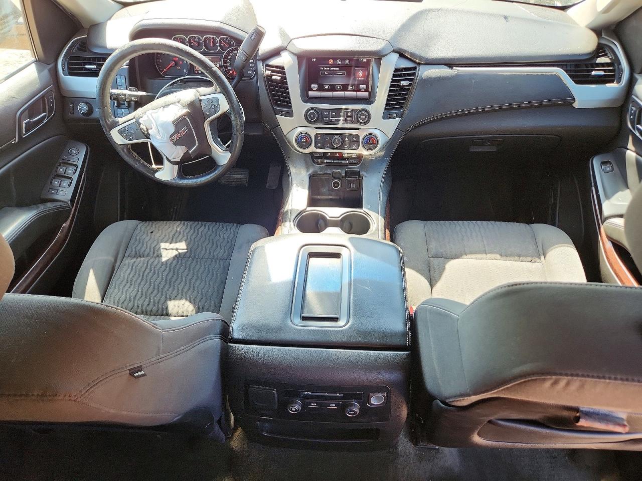 GMC Yukon C1500 Sle