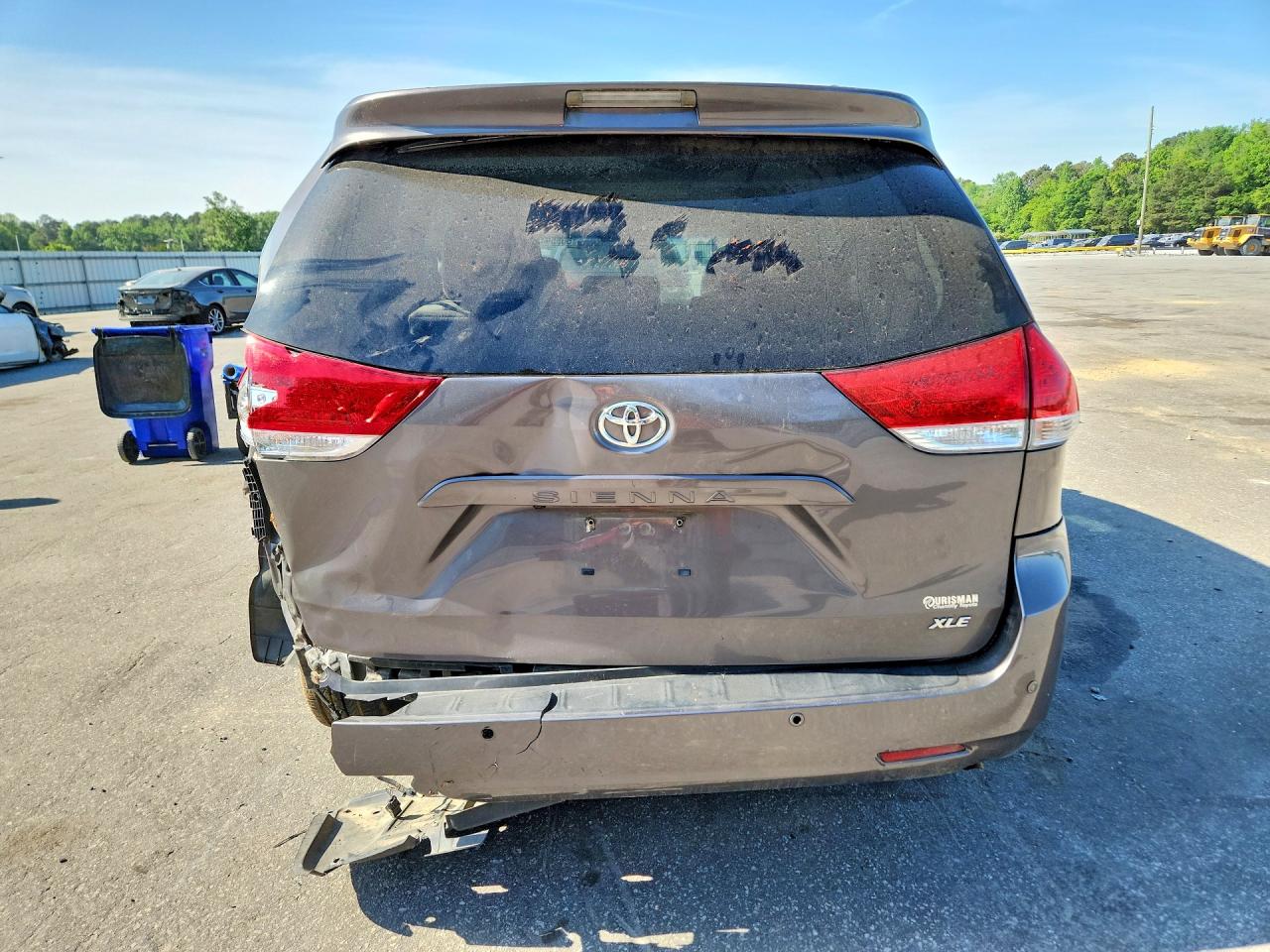 Toyota Sienna Xle 8-passenger