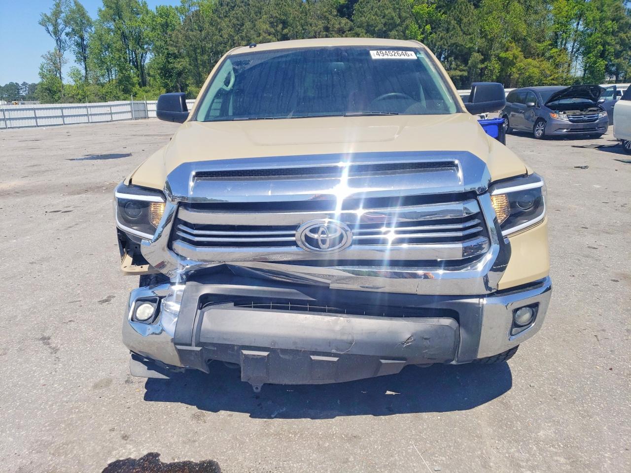 Toyota Tundra Sr5