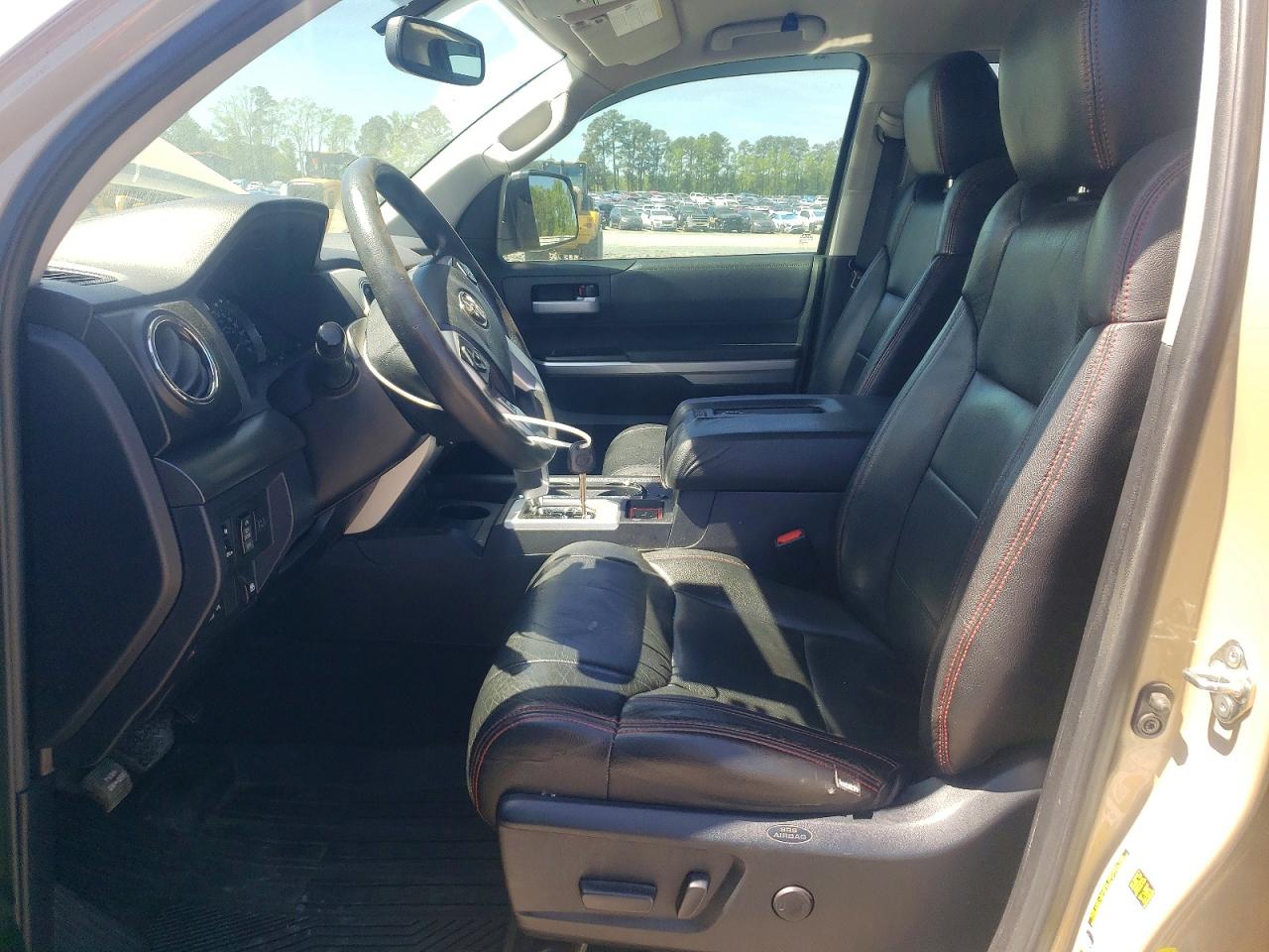 Toyota Tundra Sr5